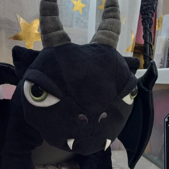 Killstar Gargoye Plushy - Picture 10 of 11